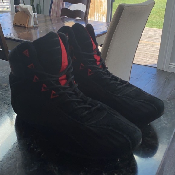 Ryderwear shoes, black fabric with vibrant red detailing. - Picture 3 of 3